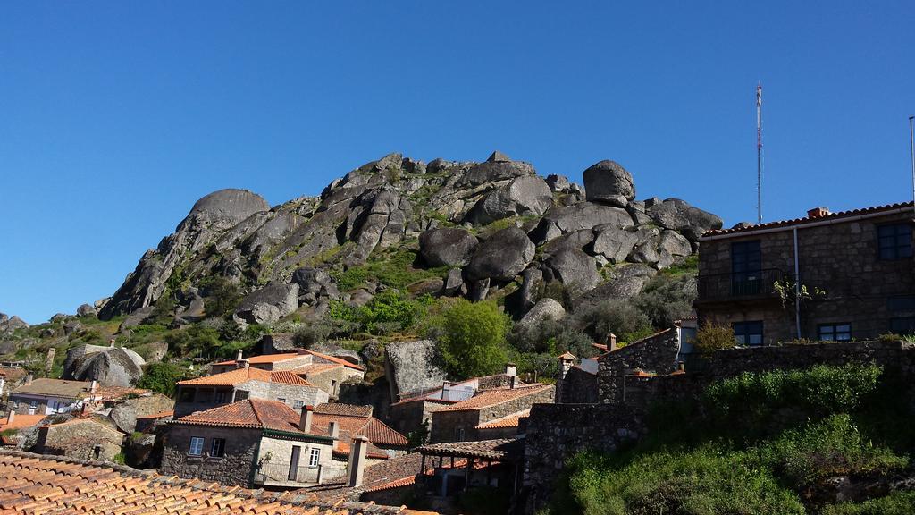 A Casa Mais Portuguesa Hotel Monsanto Kültér fotó